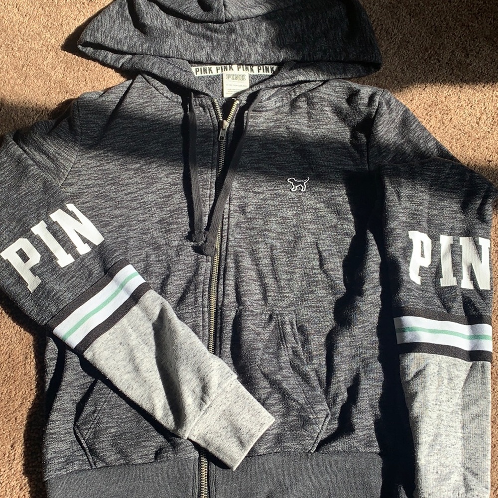 VS PINK zip up hoodie in perfect condition